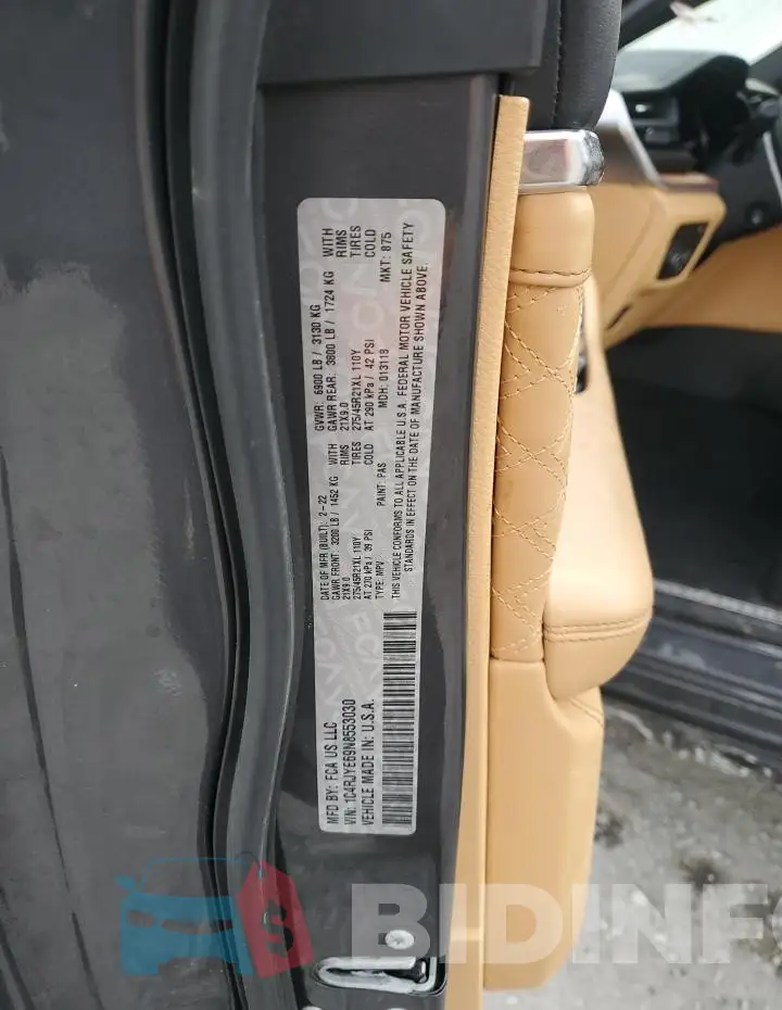 1C4RJYE69N8553030 Photo# 13