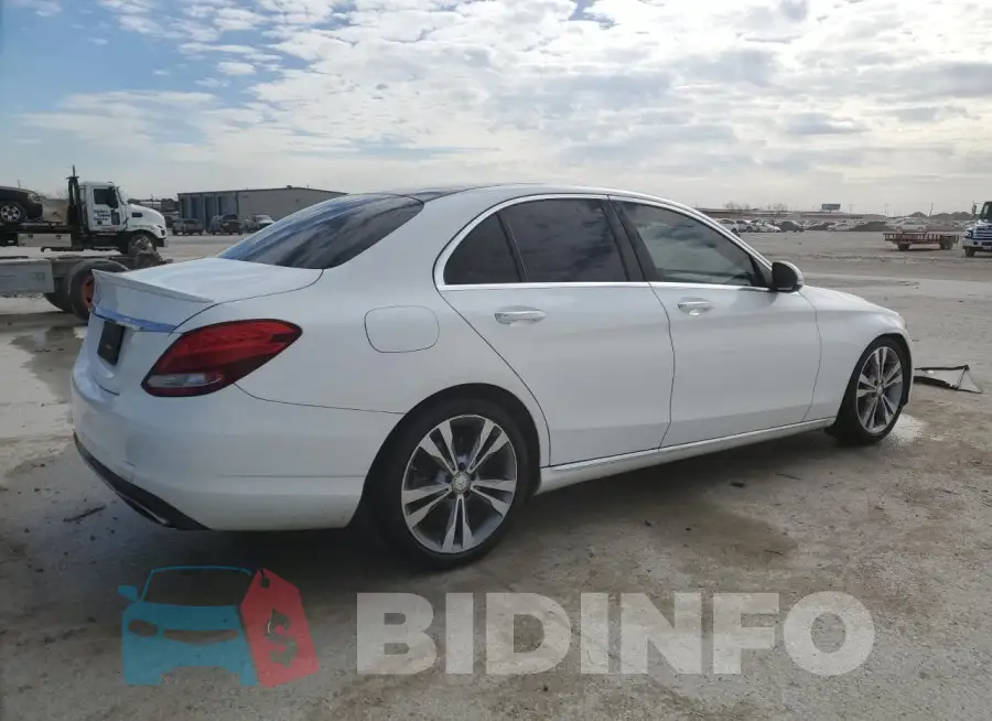 WDDWF4JB7GR170786 Photo# 3