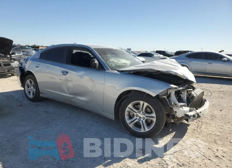 2C3CDXBG5PH702927 Photo# 4