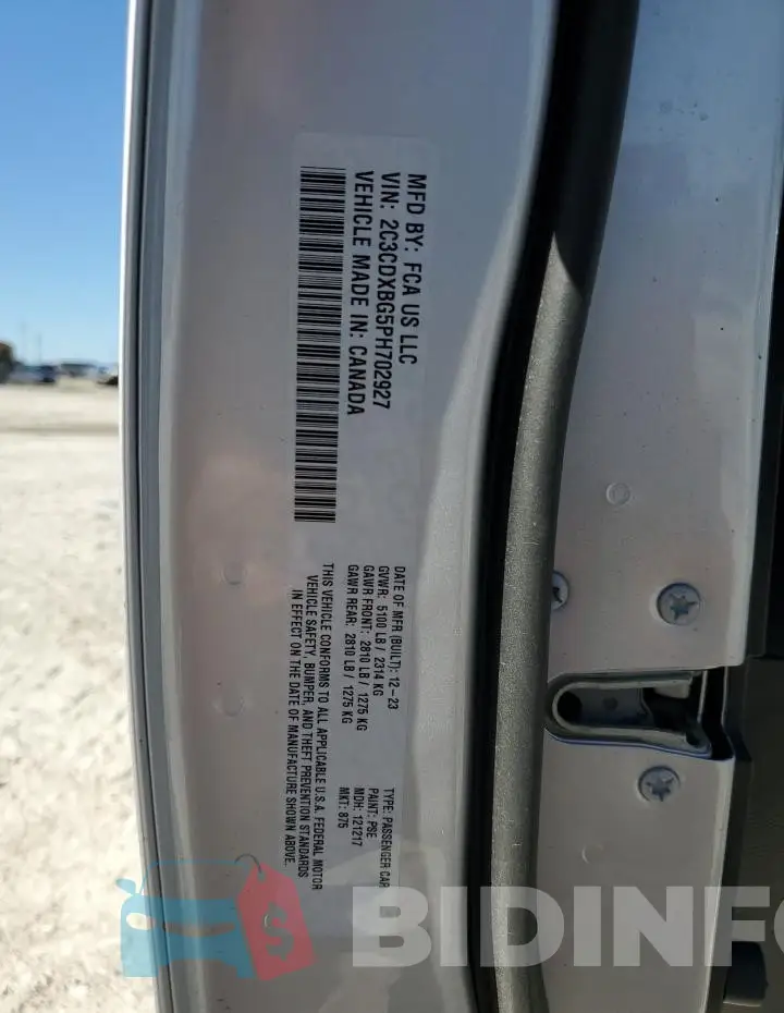 2C3CDXBG5PH702927 Photo# 12