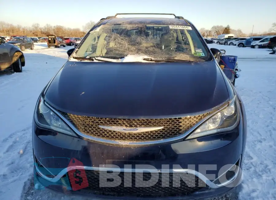 2C4RC1FG0JR315414 Photo# 5