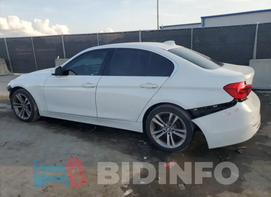 WBA8E9G55GNT45013 Photo# 2