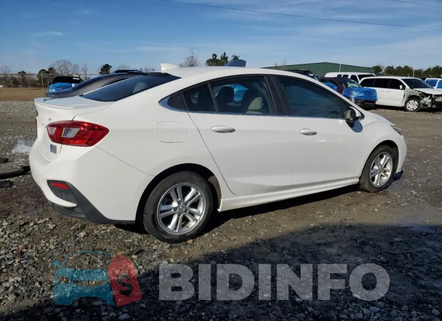 1G1BE5SM7H7180130 Photo# 3