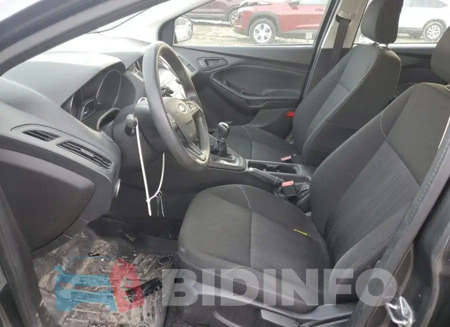 1FADP3E29JL202530 Photo# 7