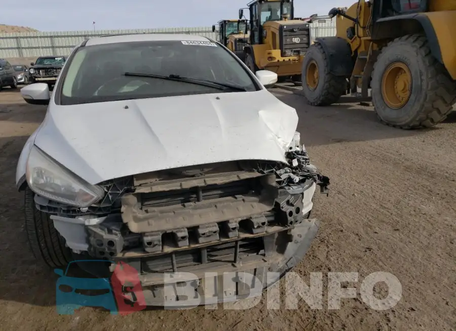 1FADP3F2XHL265399 Photo# 5