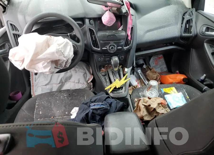 1FADP3H22JL292700 Photo# 8