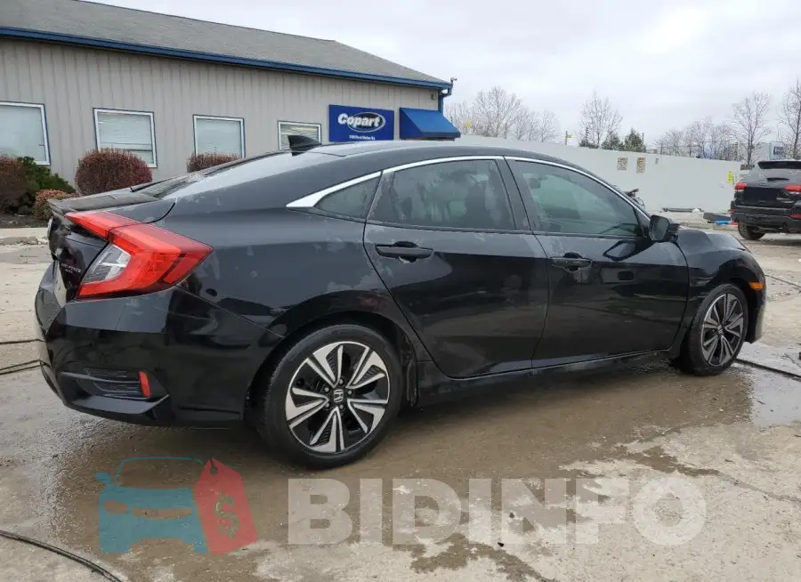 19XFC1F36HE028655 Photo# 3