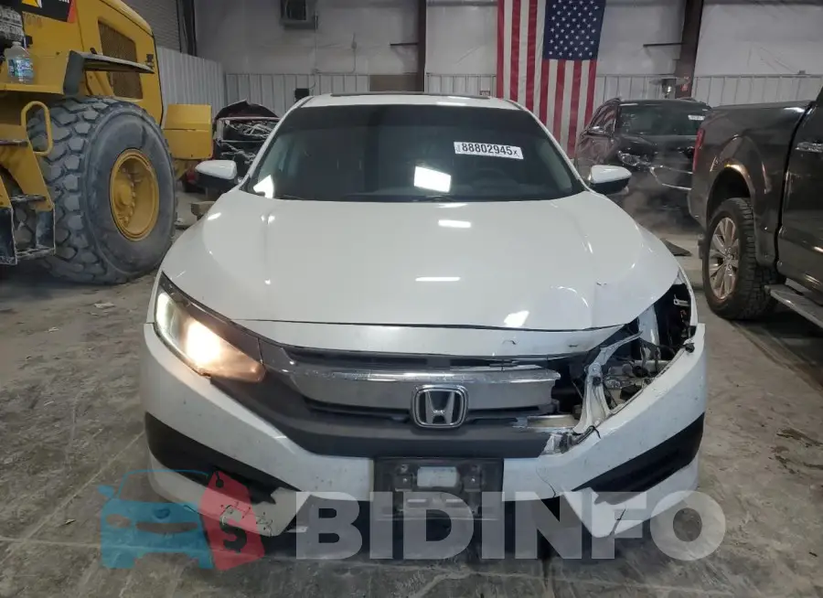 19XFC2F79HE006349 Photo# 5