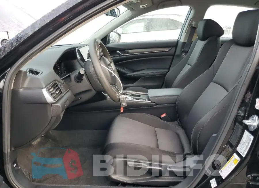 1HGCV3F17MA018772 Photo# 7