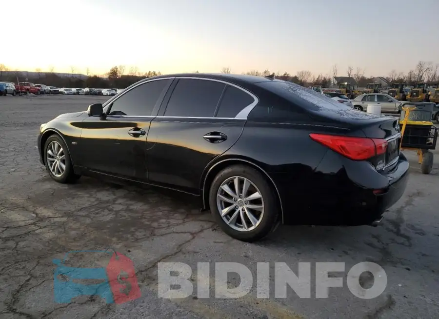JN1EV7AR8HM831721 Photo# 2
