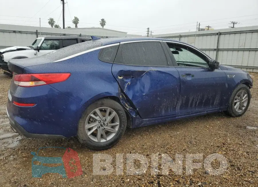 5XXGT4L38LG401379 Photo# 3