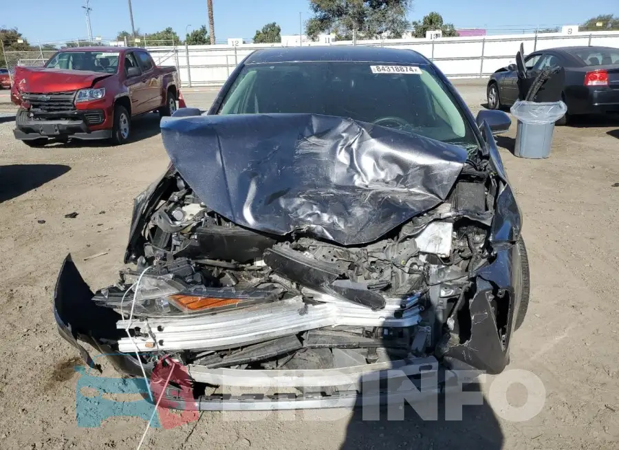 JTDKARFU1L3113835 Photo# 5