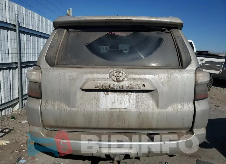 JTEBU5JR1J5563940 Photo# 6