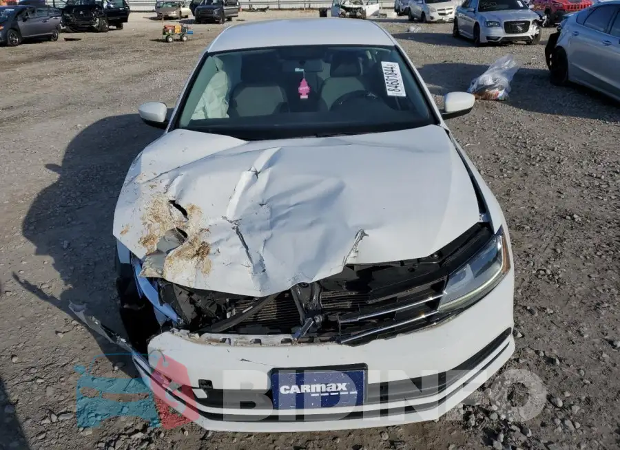 3VW2B7AJ6HM387839 Photo# 5