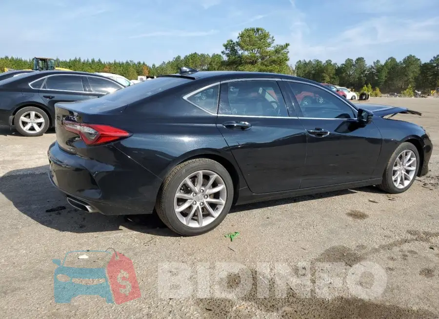 19UUB6F33MA000995 Photo# 3