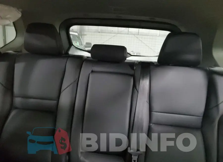 5N1BT3CB8PC940789 Photo# 10