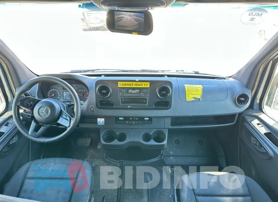 WD4PF1CD4KP140764 Photo# 7
