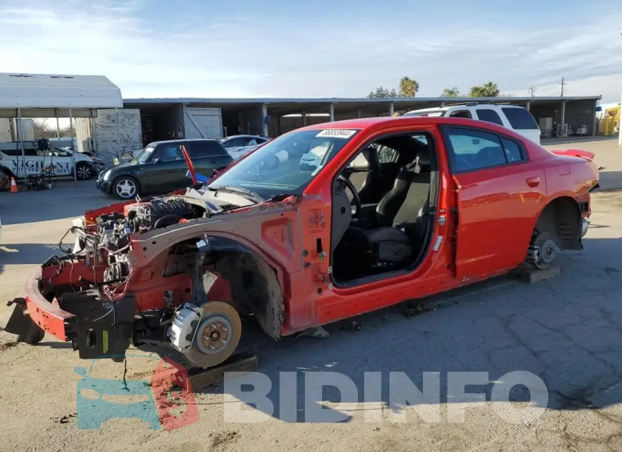 2C3CDXMG6PH569494 Photo# 1