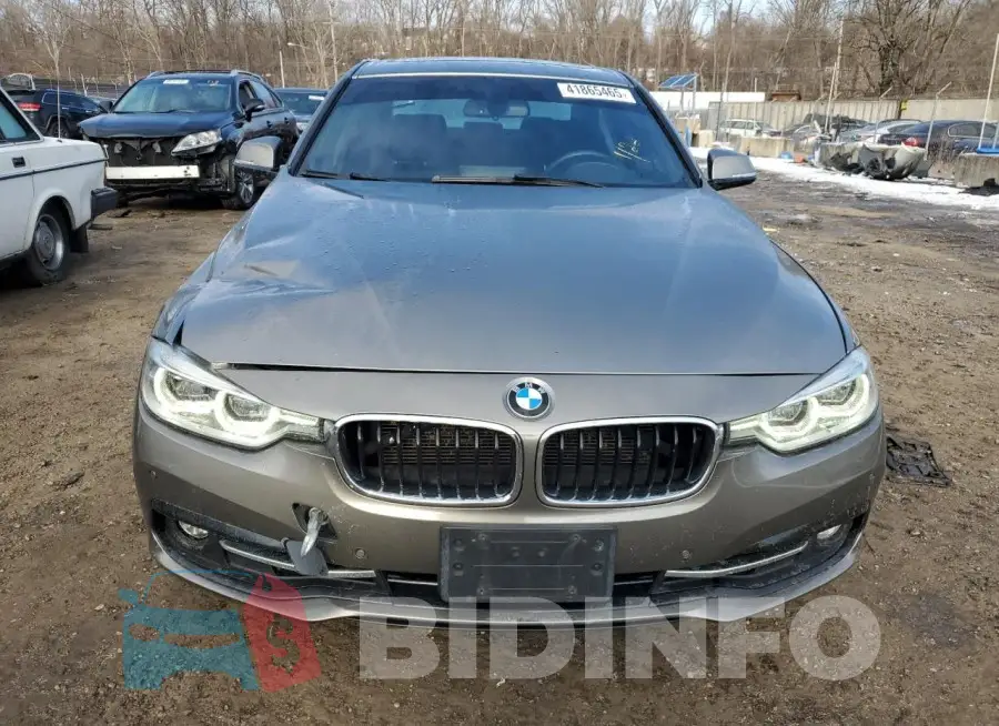 WBA8E3G53GNT80033 Photo# 5
