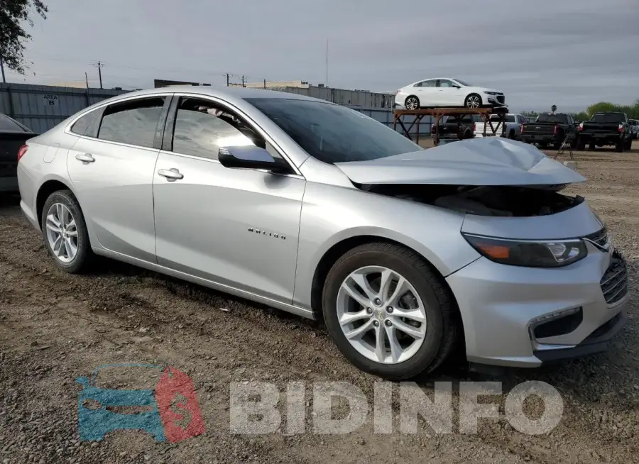 1G1ZD5ST6JF260863 Photo# 4