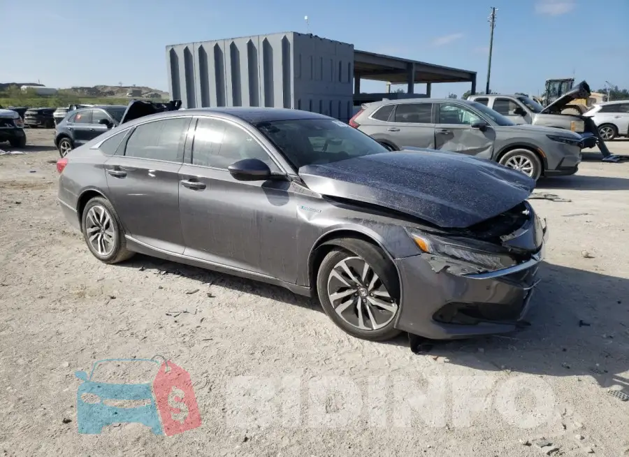 1HGCV3F52MA010842 Photo# 4