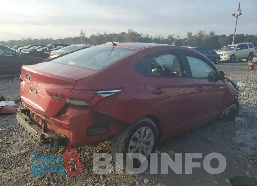 3KPC24A37KE058348 Photo# 3