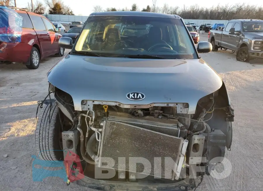 KNDJN2A23K7003826 Photo# 5