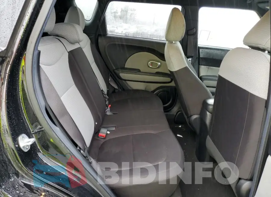 KNDJN2A27G7392638 Photo# 11