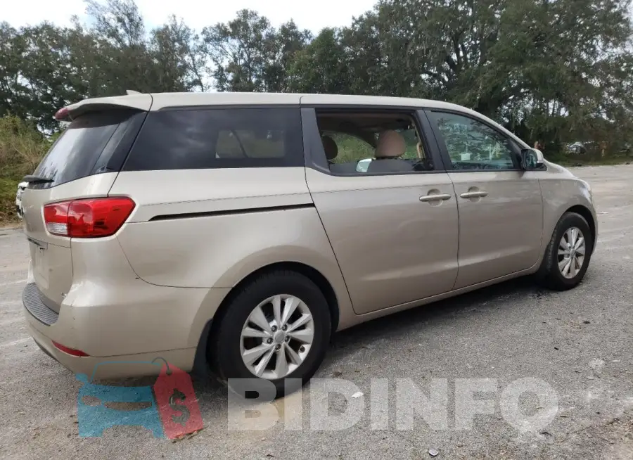 KNDMB5C15H6306598 Photo# 3