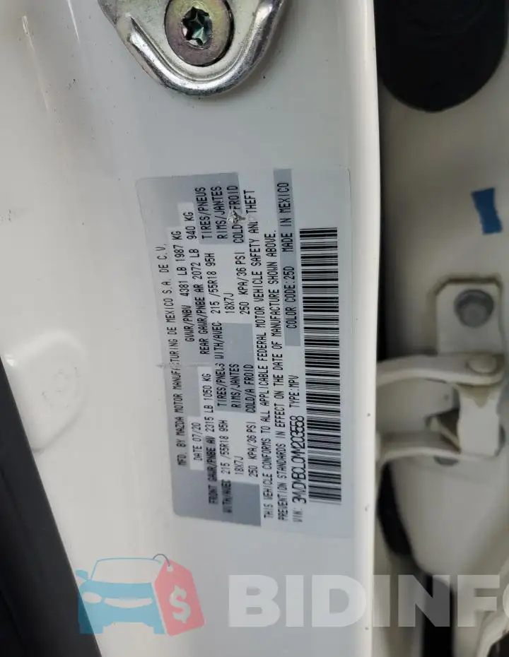 3MVDMBCL0MM203558 Photo# 12