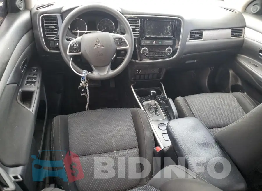 JA4AD2A38JZ015964 Photo# 8