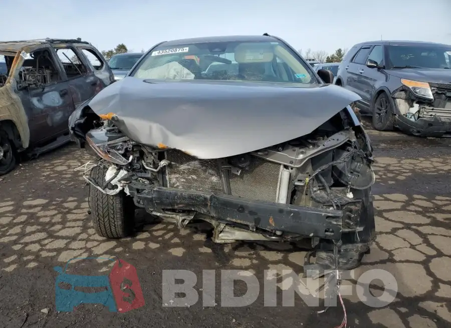 2T1BURHE7KC161911 Photo# 5