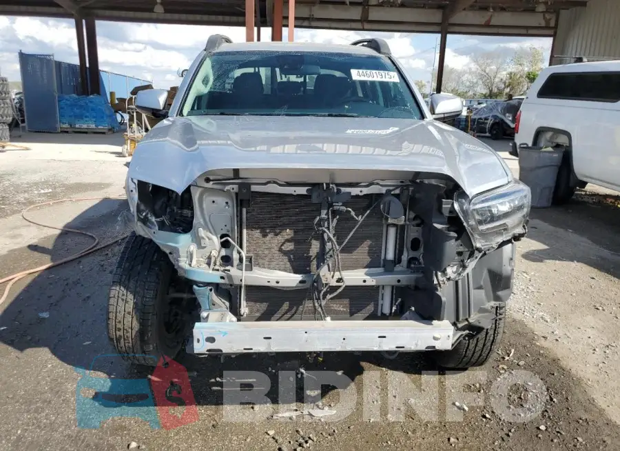 3TYAX5GN4MT016143 Photo# 5