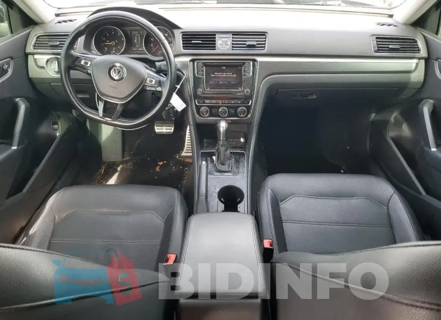 1VWDT7A35HC071194 Photo# 8