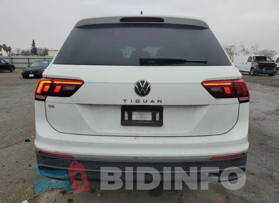 3VV3B7AX0NM031718 Photo# 6