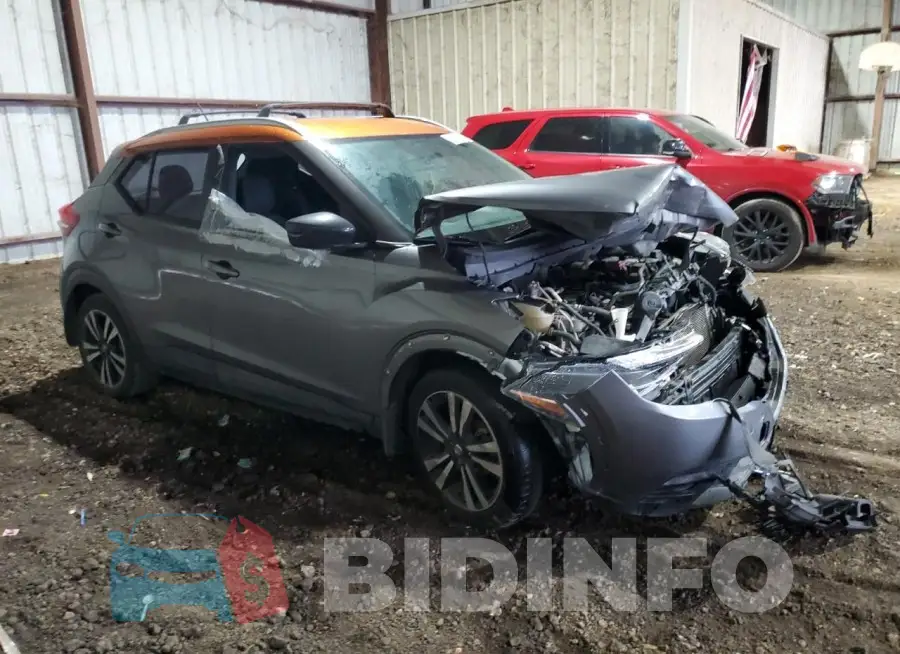 3N1CP5CU7JL522524 Photo# 4