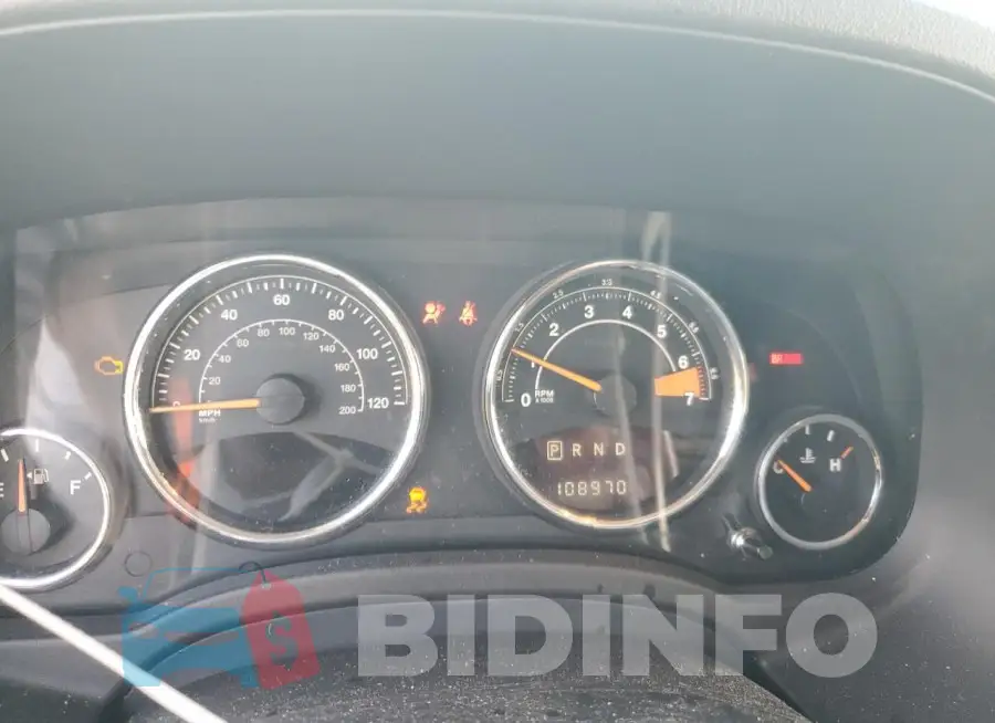 1C4NJDEB0HD208985 Photo# 9