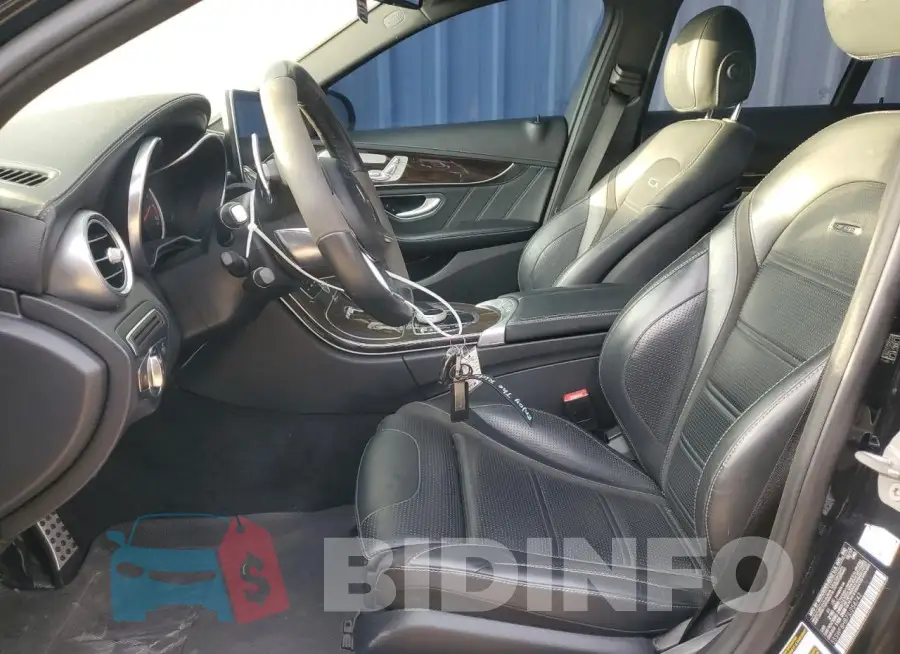 55SWF8HB7JU258742 Photo# 7