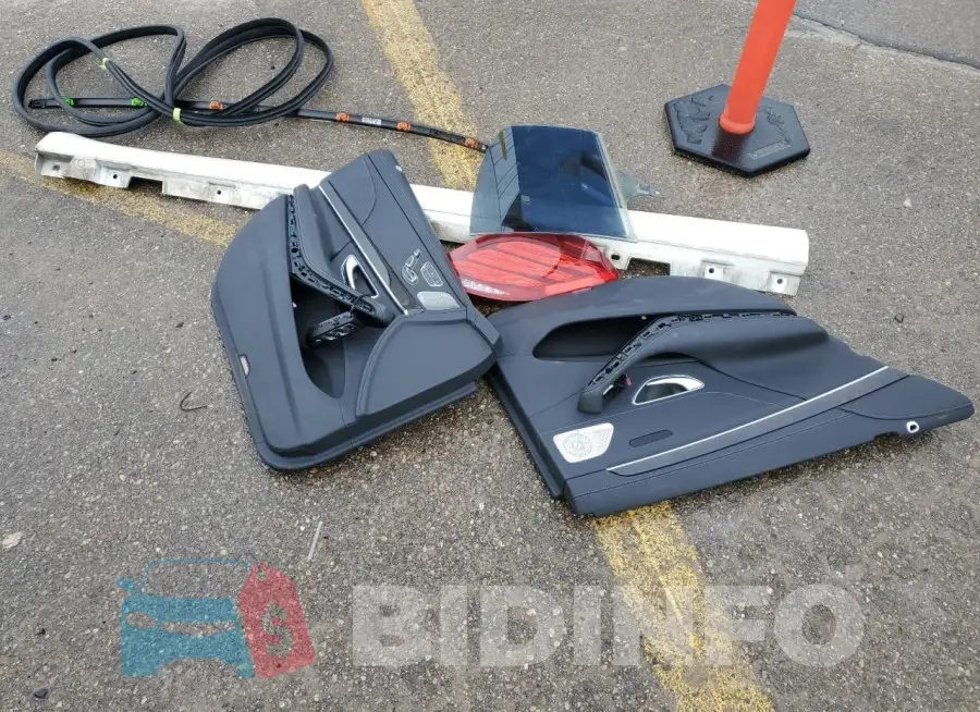 WDDUG8FB5GA238988 Photo# 12