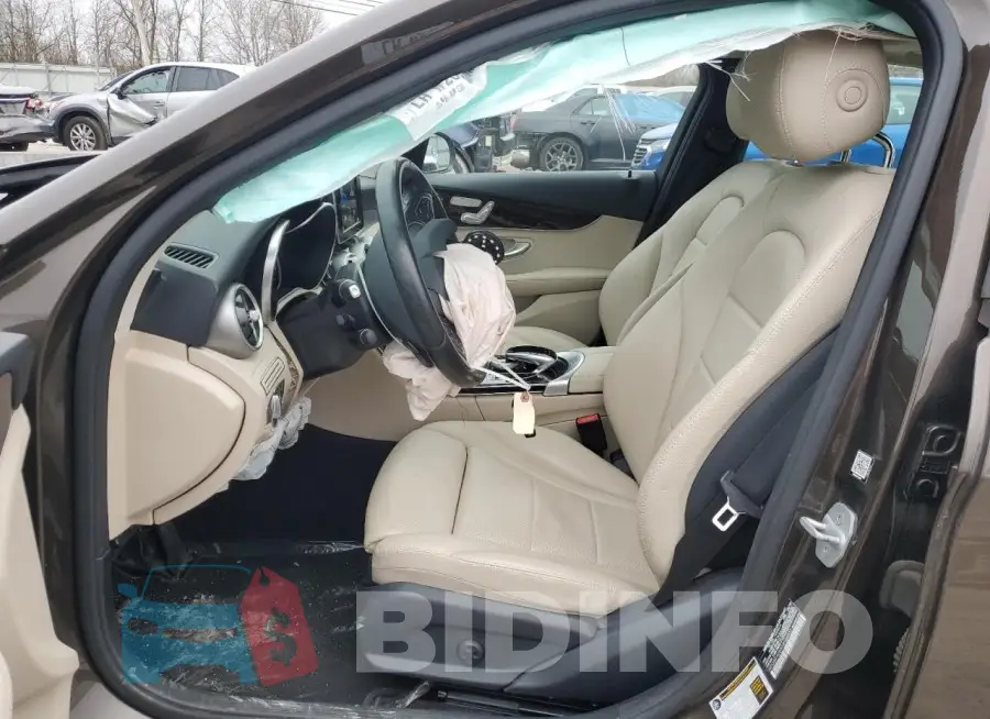 WDDWF4KB5GR164032 Photo# 7