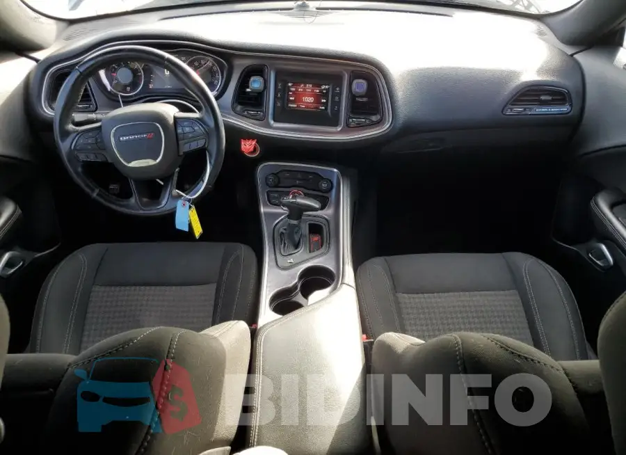 2C3CDZAGXGH284085 Photo# 8