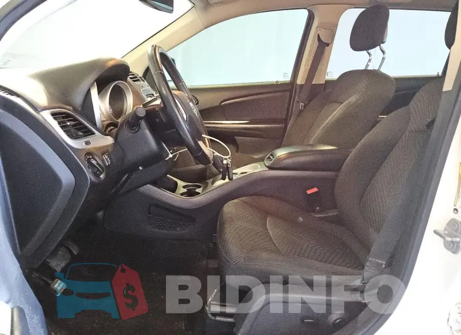 3C4PDCAB5LT202103 Photo# 7