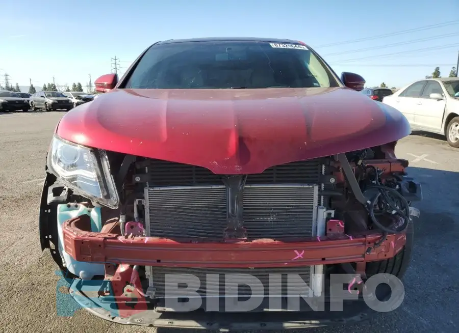 2LMTJ6LRXGBL44564 Photo# 5