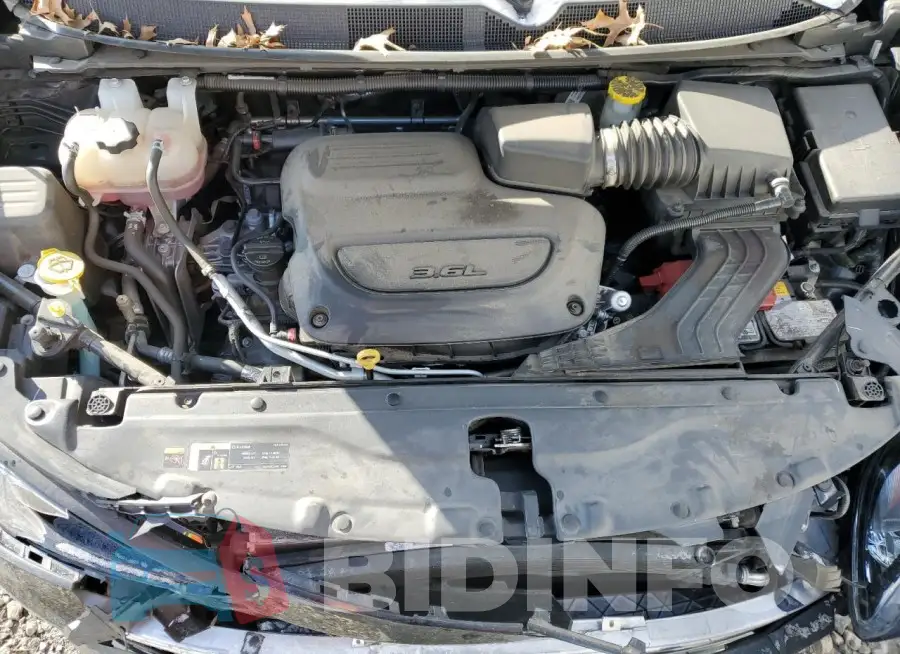 2C4RC1CGXPR601557 Photo# 12