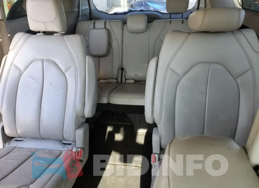 2C4RC1EG7HR655235 Photo# 10