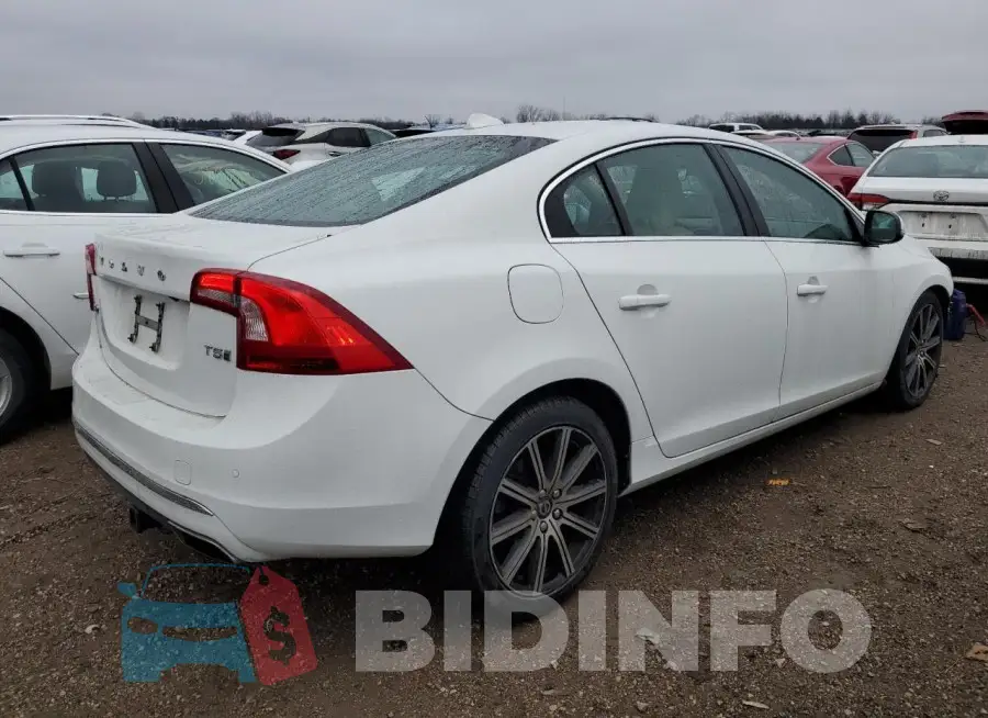 LYV402HK3HB139816 Photo# 3