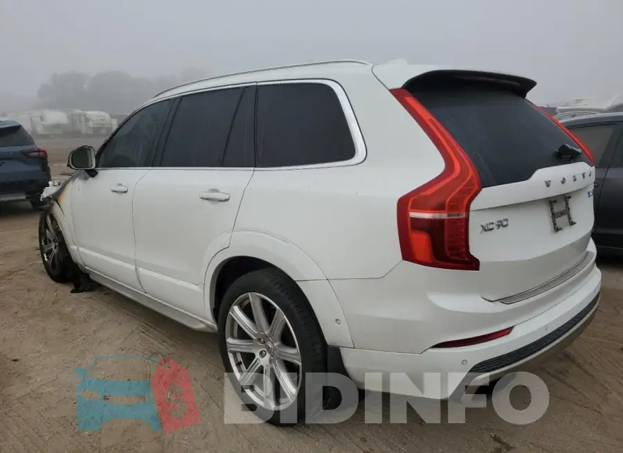 YV4A22PL3G1061533 Photo# 2