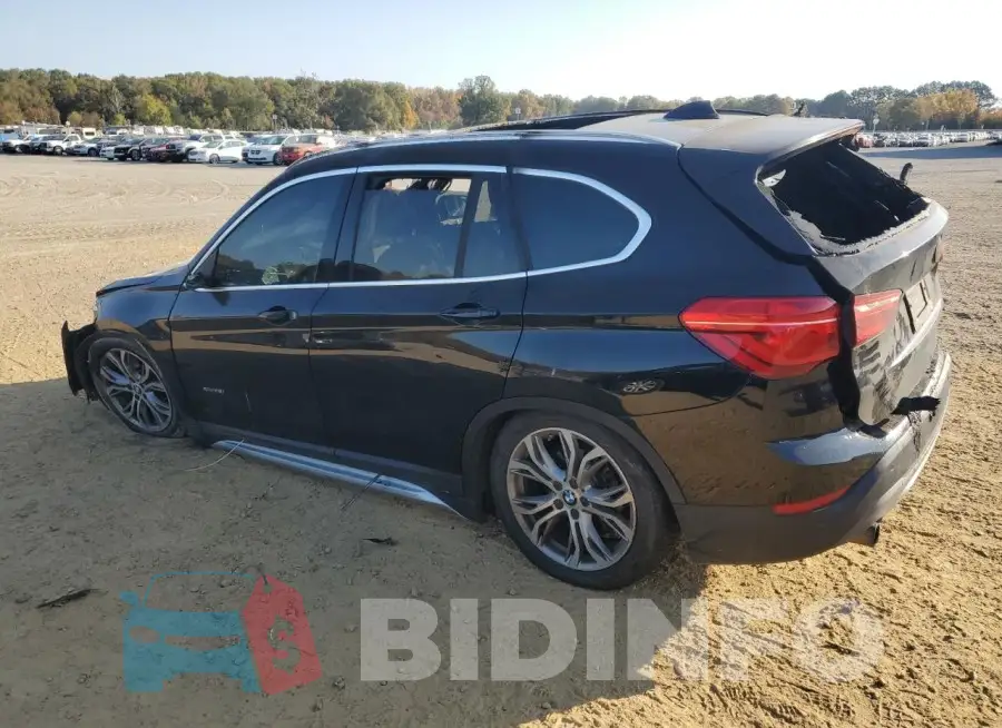 WBXHT3Z3XH4A57454 Photo# 2