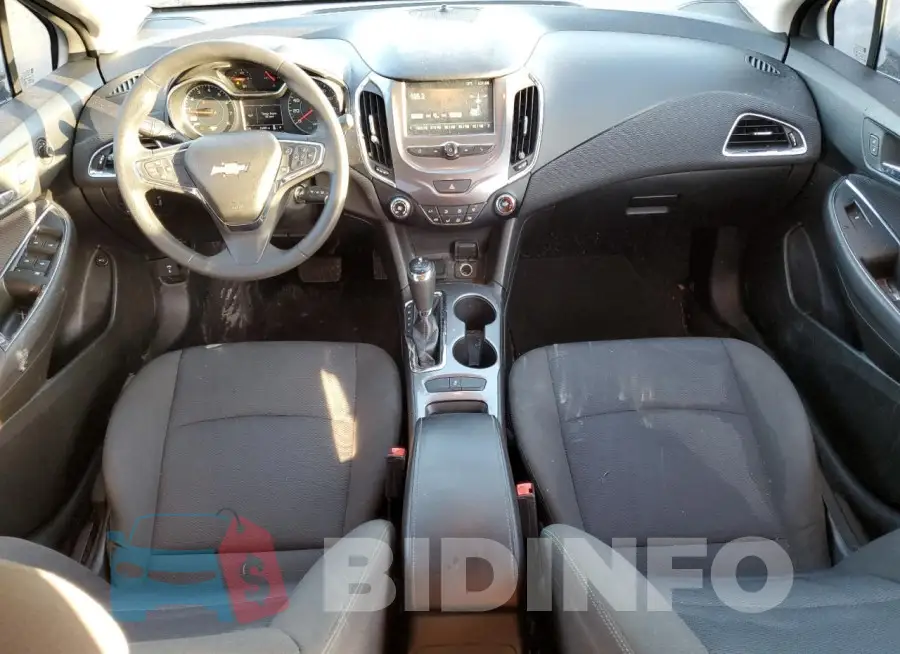1G1BE5SM2J7208244 Photo# 8