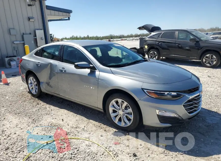 1G1ZD5ST0SF126304 Photo# 4